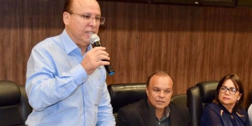 POÇOS ARTESIANOS: Gil Pereira cobra redução das taxas e agilização no prazo das outorgas POÇOS ARTESIANOS: Gil Pereira cobra redução das taxas e agilização no prazo das outorgas