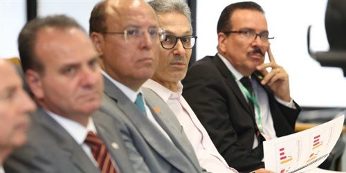 NORTE DE MINAS: Ao governador Romeu Zema, Banco do Nordeste expõe seus planos e estratégias de crédito para a energia solar NORTE DE MINAS: Ao governador Romeu Zema, Banco do Nordeste expõe seus planos e estratégias de crédito para a energia solar