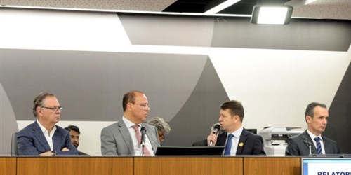 ASSEMBLEIA FISCALIZA: Energias renováveis, retomada da economia e escassez de água dominaram os debates ASSEMBLEIA FISCALIZA: Energias renováveis, retomada da economia e escassez de água dominaram os debates ASSEMBLEIA FISCALIZA: Energias renováveis, retomada da economia e escassez de água dominaram os debates ASSEMBLEIA FISCALIZA: Energias renováveis, retomada da economia e escassez de água dominaram os debates