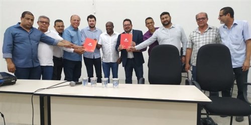 PROJETO CASA BLANCA: Pirapora receberá investimento de R$ 881,3 milhões em planta de energia solar PROJETO CASA BLANCA: Pirapora receberá investimento de R$ 881,3 milhões em planta de energia solar