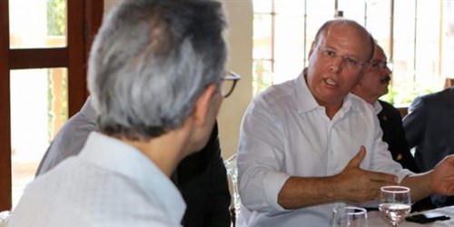 FENICS / ENERGIA LIMPA: Empresários chineses demonstraram grande interesse em investir no Norte de Minas FENICS / ENERGIA LIMPA: Empresários chineses demonstraram grande interesse em investir no Norte de Minas