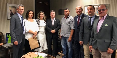 Senador Antonio Anastasia recebe deputado Gil Pereira e gestores norte-mineiros Senador Antonio Anastasia recebe deputado Gil Pereira e gestores norte-mineiros