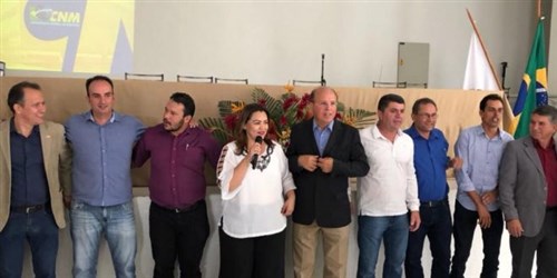ENCONTRO EM BOCAIUVA: Deputado Gil Pereira: “O cidadão reside no município” ENCONTRO EM BOCAIUVA: Deputado Gil Pereira: “O cidadão reside no município”