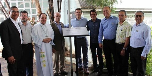 Lançada a pedra fundamental da Unidade Oncológica Infantil Sara Albuquerque Lançada a pedra fundamental da Unidade Oncológica Infantil Sara Albuquerque