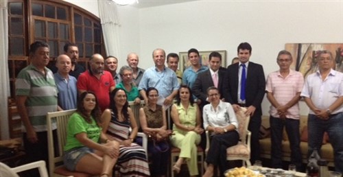 Na Câmara Federal, Gil Pereira aciona bancadas mineira e do PP em defesa dos lotéricos do Norte de Minas e do País Na Câmara Federal, Gil Pereira aciona bancadas mineira e do PP em defesa dos lotéricos do Norte de Minas e do País