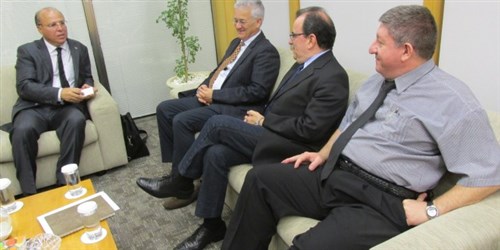 Comissão da ALMG propõe à Abinee parceria para desenvolvimento da cadeia produtiva fotovoltaica Comissão da ALMG propõe à Abinee parceria para desenvolvimento da cadeia produtiva fotovoltaica