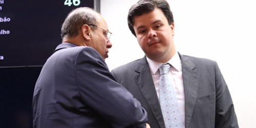 Governo eleva royalties e cria agência reguladora para mineração Governo eleva royalties e cria agência reguladora para mineração