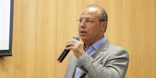 Microgeração solar deve movimentar R$ 15 bi em 10 anos Microgeração solar deve movimentar R$ 15 bi em 10 anos