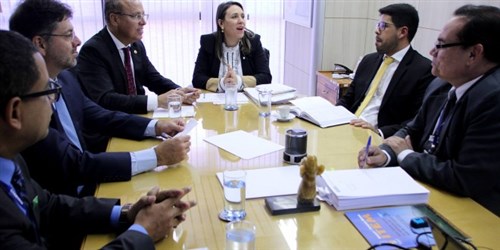 BARRAGEM DE JEQUITAÍ: Codevasf prepara novo edital de licitação para retomar obras BARRAGEM DE JEQUITAÍ: Codevasf prepara novo edital de licitação para retomar obras