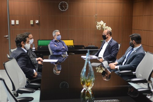 Por solicitação do deputado Gil Pereira, governador Zema faz compromisso por incentivo para GD solar até 2032 Por solicitação do deputado Gil Pereira, governador Zema faz compromisso por incentivo para GD solar até 2032